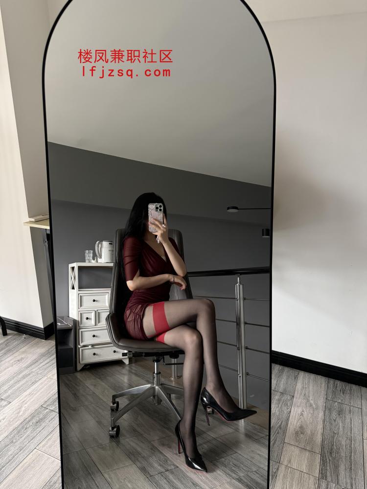 成都妹妹干净卫生敏感翘臀（可上门）