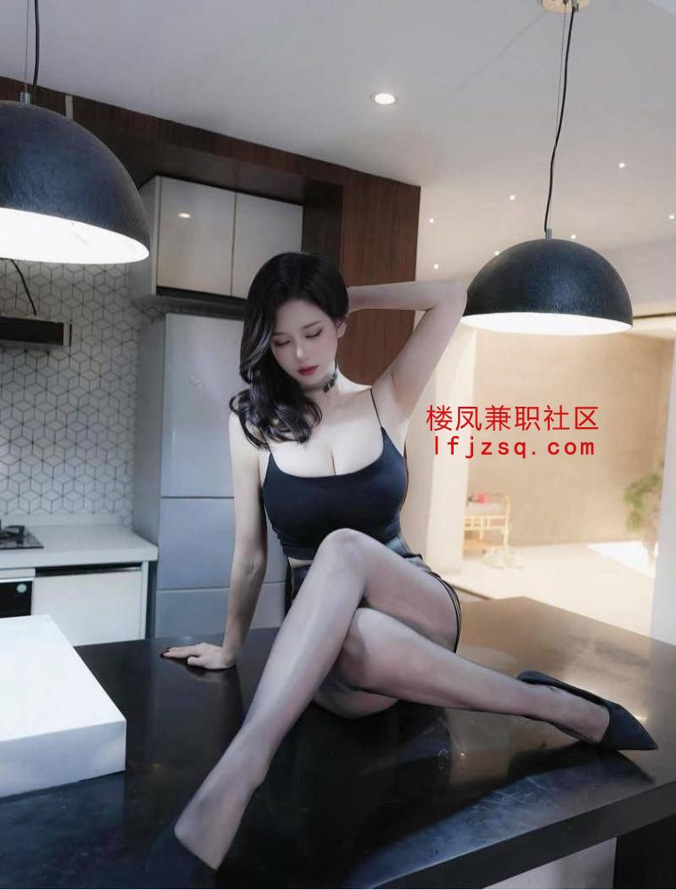 奉贤高质量尤物性感韵味小骚货一枚多水多汁