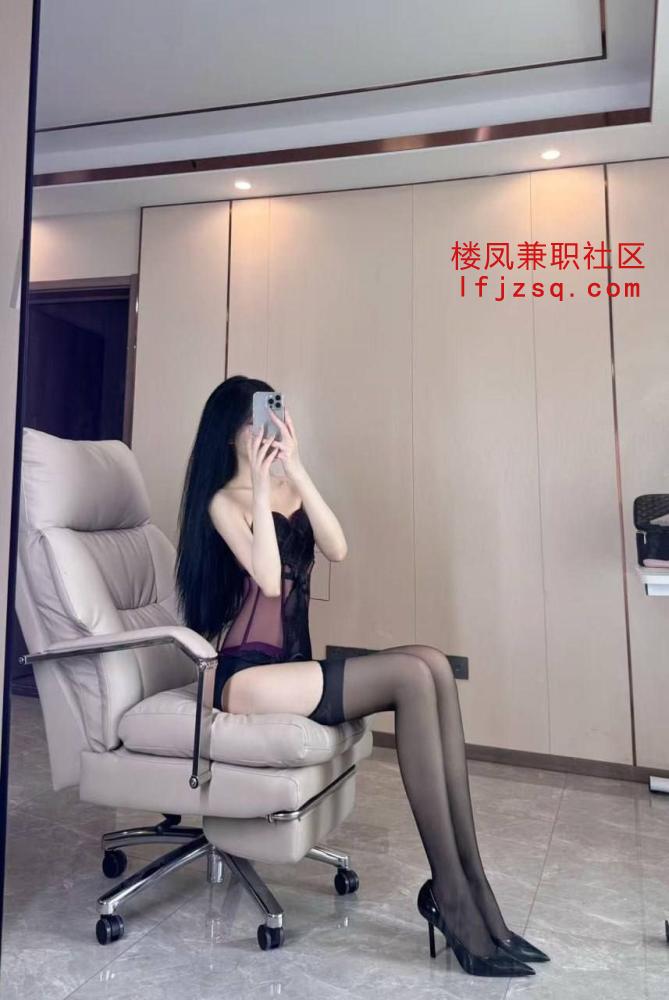 厦门市极品御姐细腿美乳双杀完美腰臀