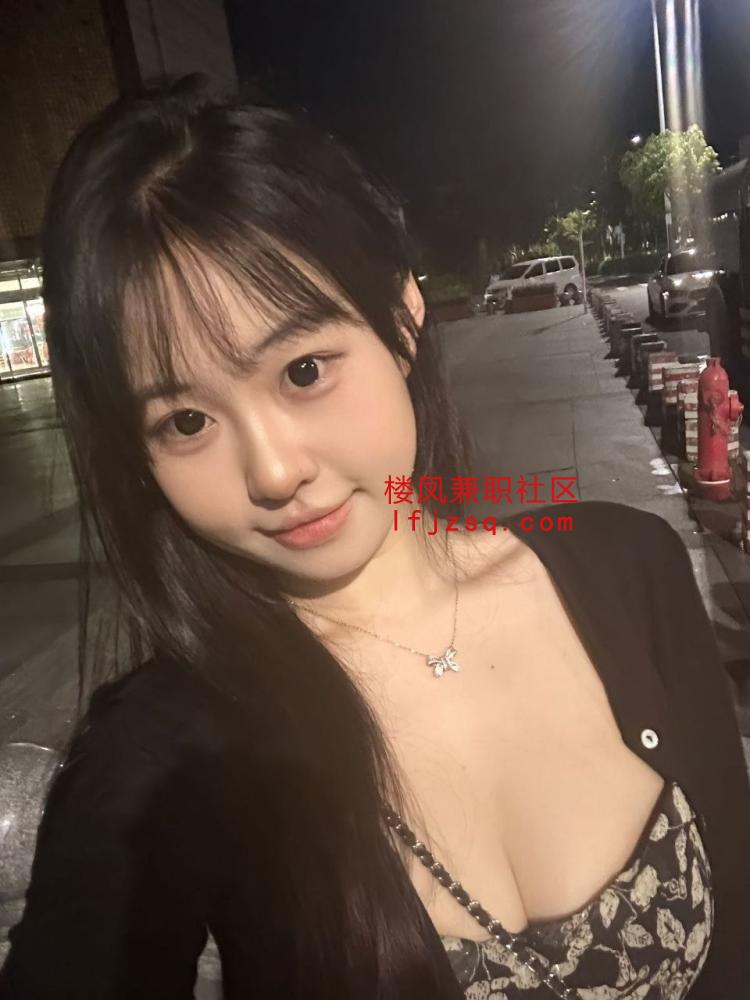 乌鲁木齐高质量大奶骚妹玩得开