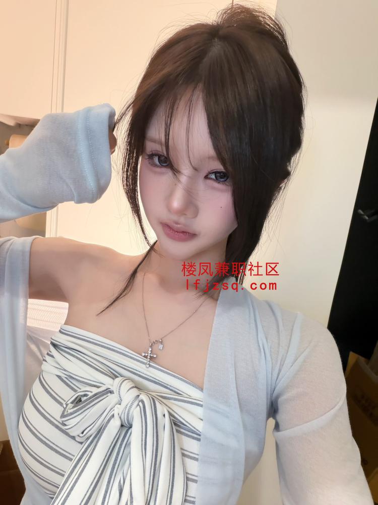 苏州胸大腰细屁股大极品老师