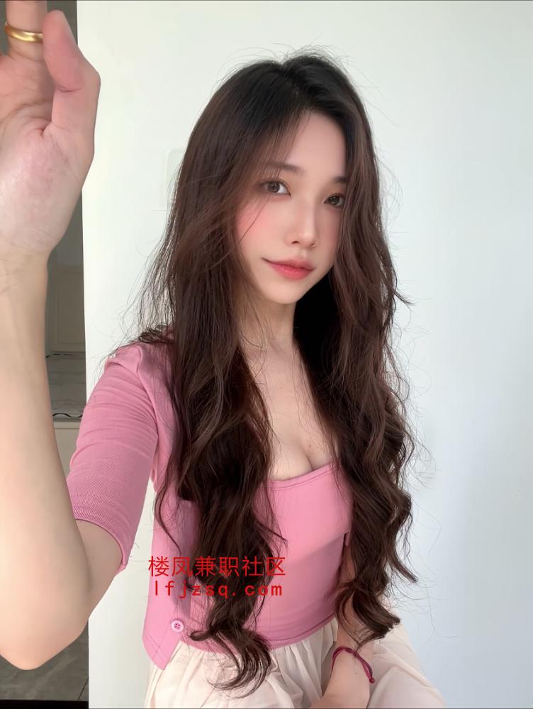 什么姿势都配合，白白嫩嫩的穴