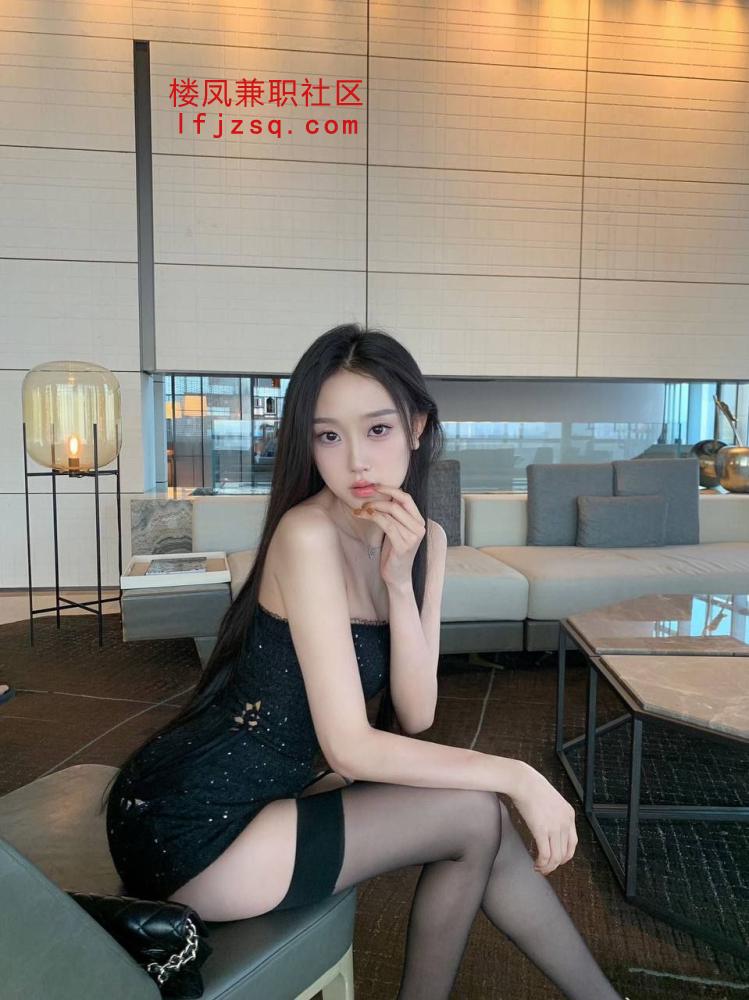 广州大胸莞式舌吻暖昕
