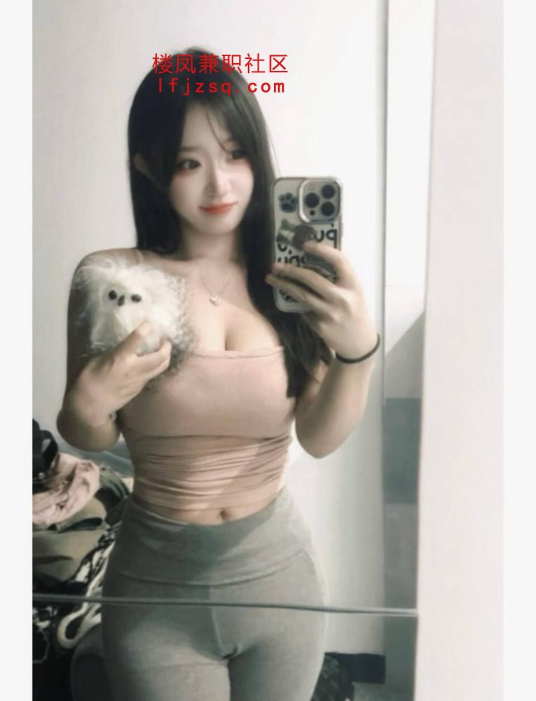 大理清纯幼态又有点娃娃婴儿肥  可爱甜美的邻居家妹妹