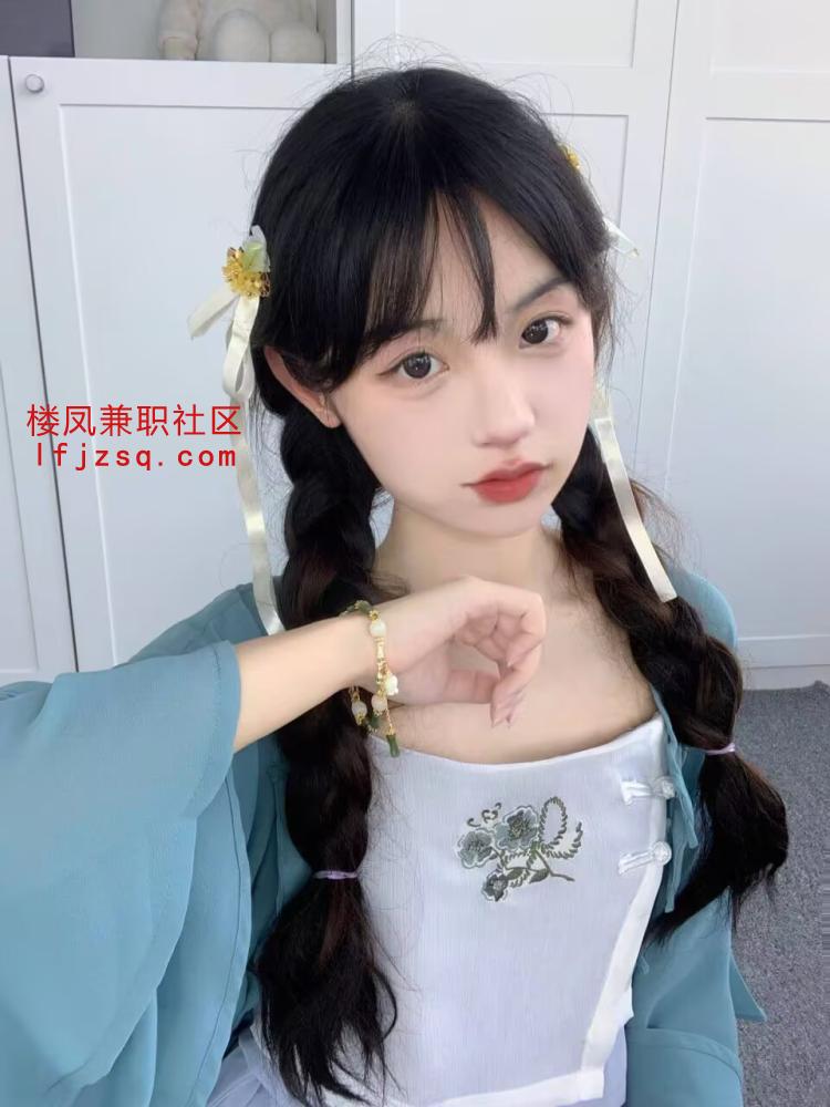 大奶翘臀反差欲女 自聊自做