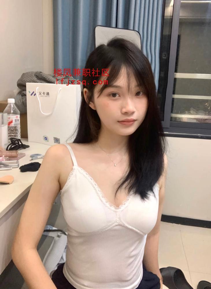 许昌瑜伽老师姿势很多