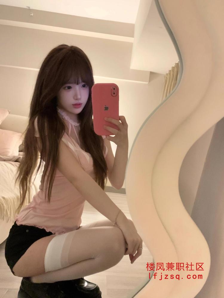 气质美女主动淫欲吸乃