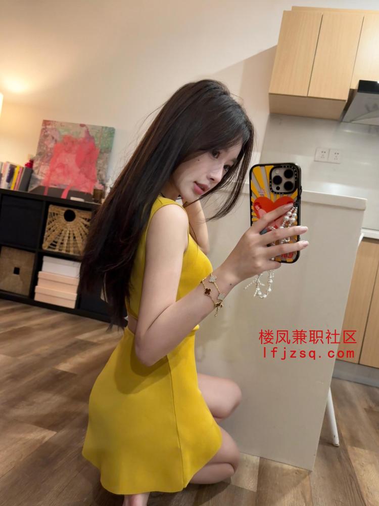 嫩逼软臀水多小纯妹易高潮