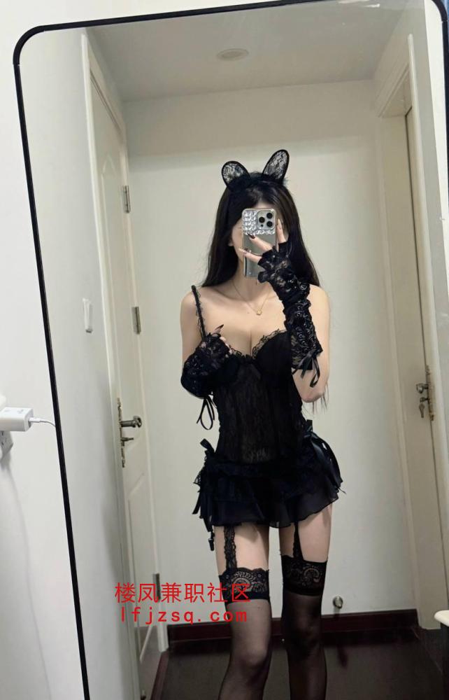 宁波公寓里兼职的小妹情趣制服多