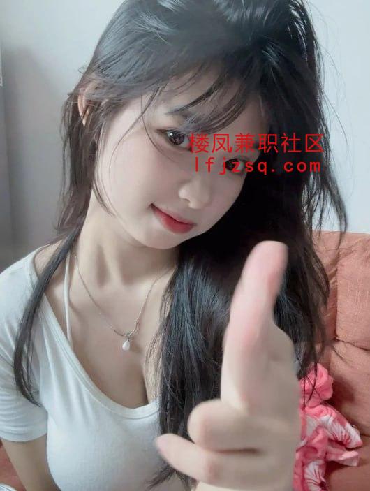 安庆学妹主动上位高潮喷水