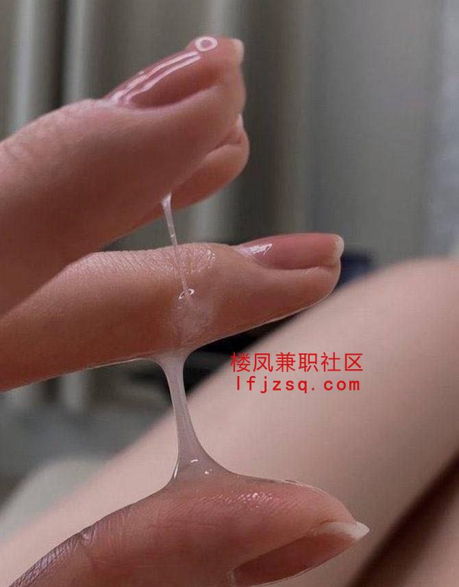 临沂黑丝大长腿学生妹 各种姿势配合 晚上外出
