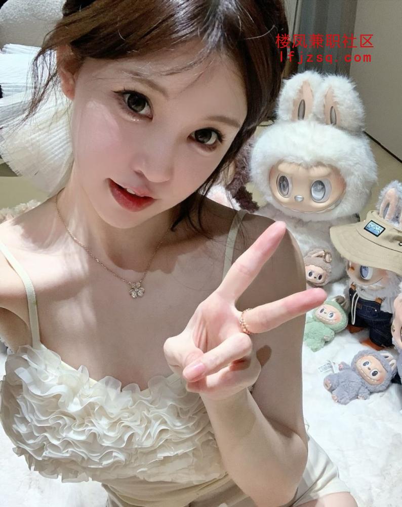 佛山纯天然白虎妹妹三点粉嫩多汁