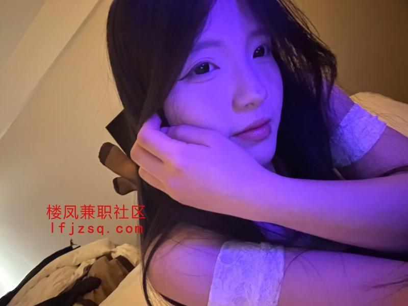 白嫩温柔小姐姐 身材一流