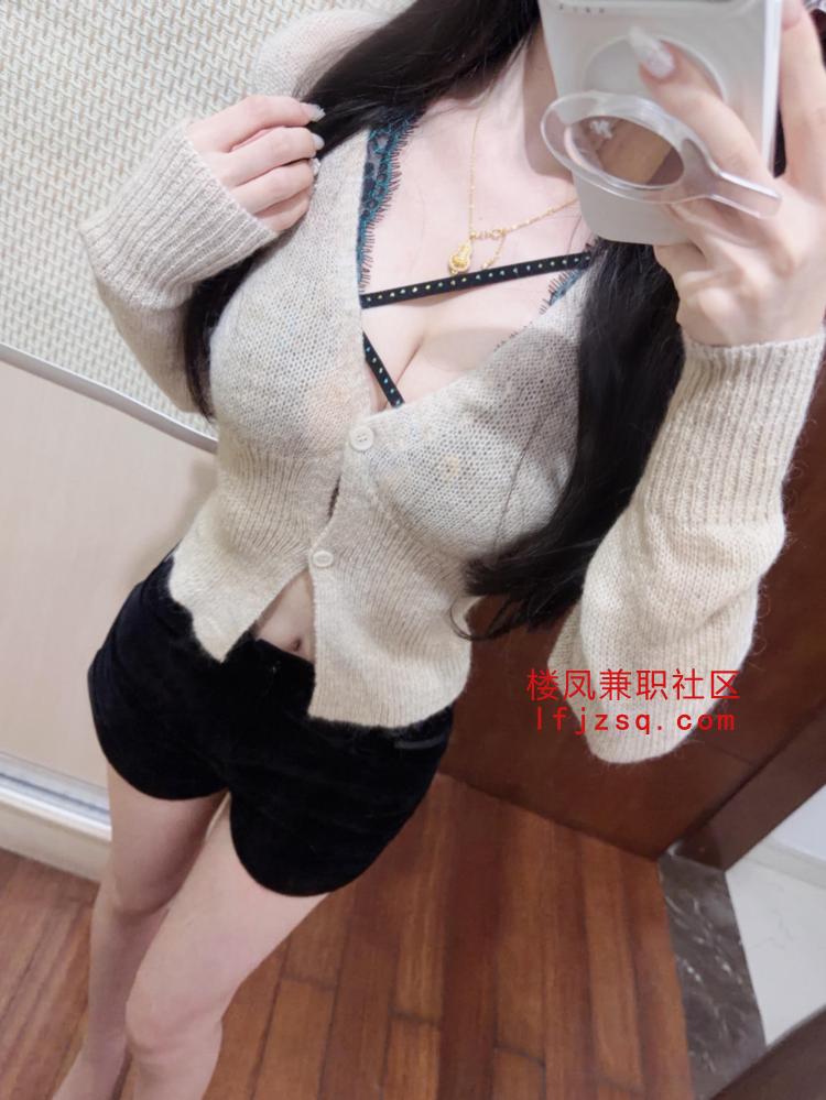妹子刚下水待客如初恋配合度高