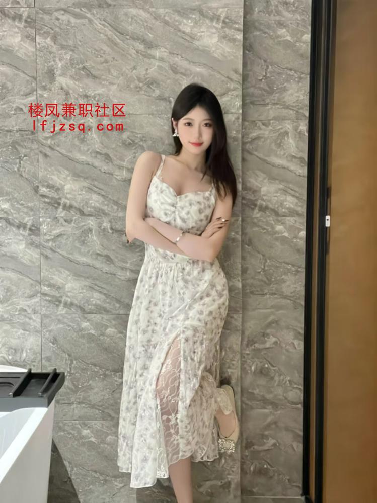 丰满情趣小妹女友感体验