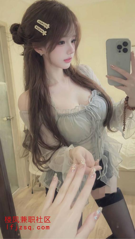 艺术学院舞蹈老师兼职赚学费