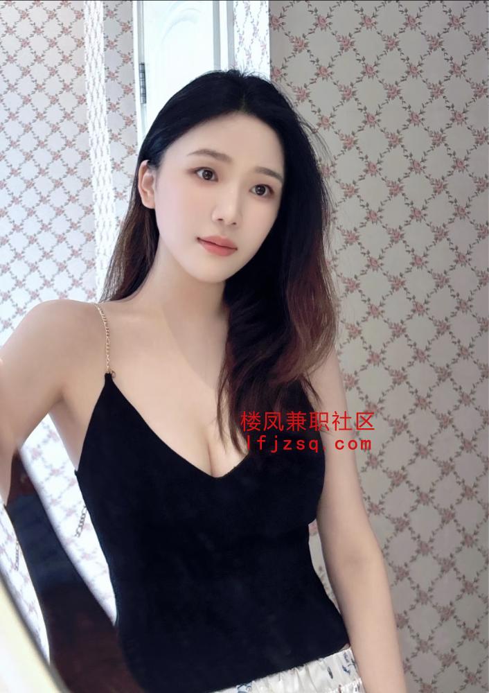 芜湖黑丝销魂诱惑小骚货