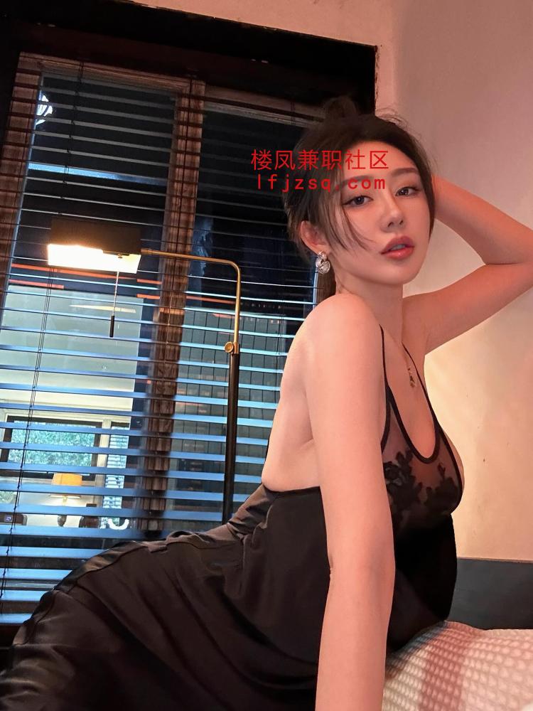 哈尔滨妹妹身材顶腿粗臀大梨型身材