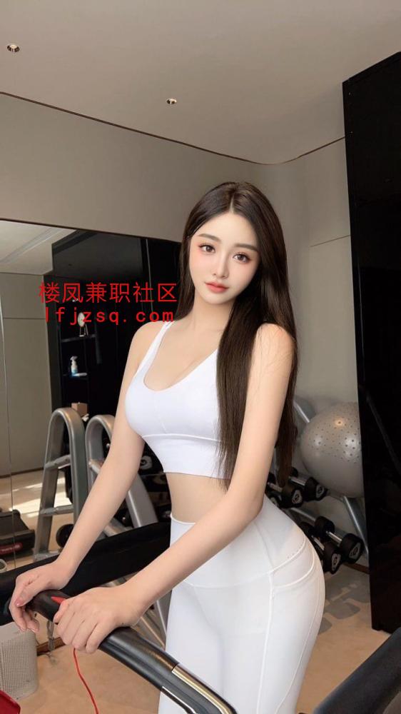 乌市水多翘臀风骚小姨