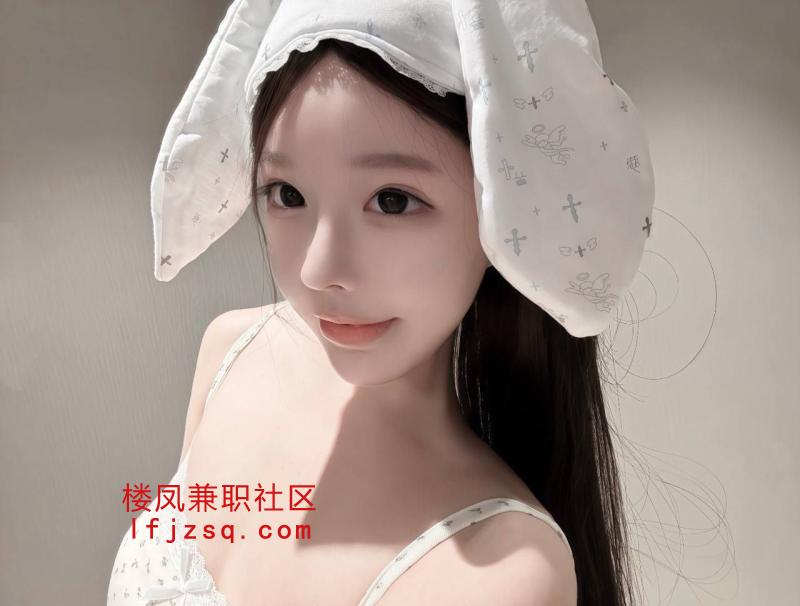 邯郸超爽紫色情趣制服小玉
