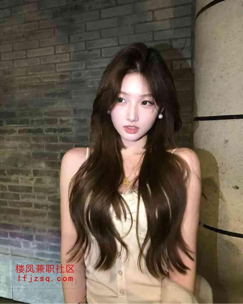 极品个人兼职00清纯嫩妹