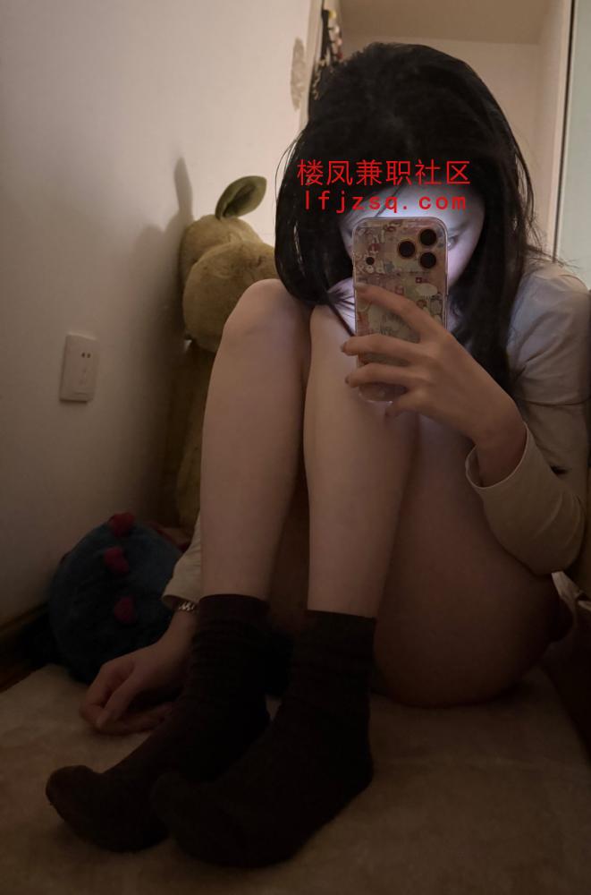 开封南方水嫩妹子听话配合