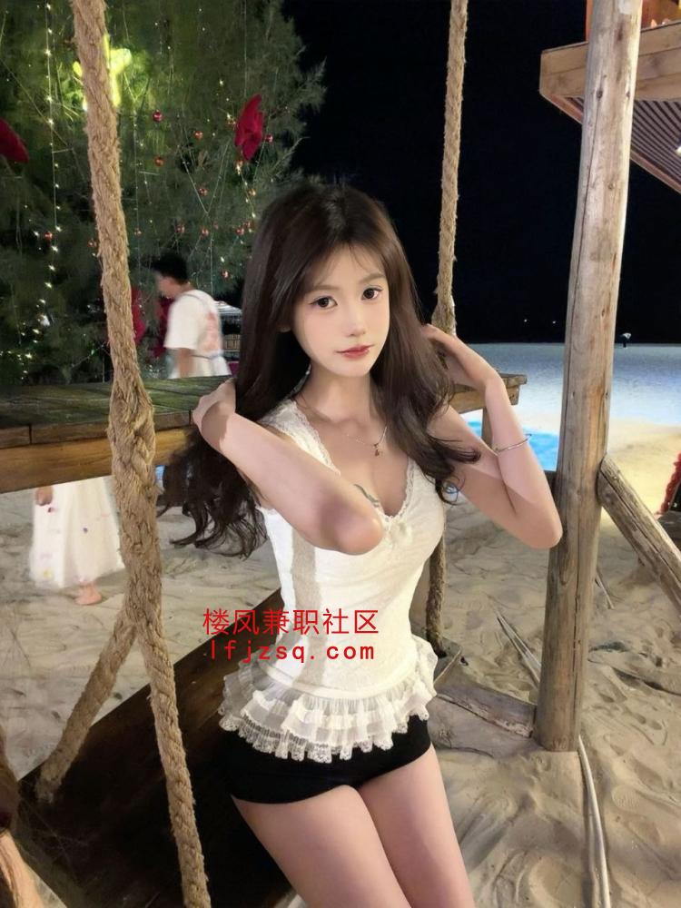 娄底一线天翘臀颜值老师小姐