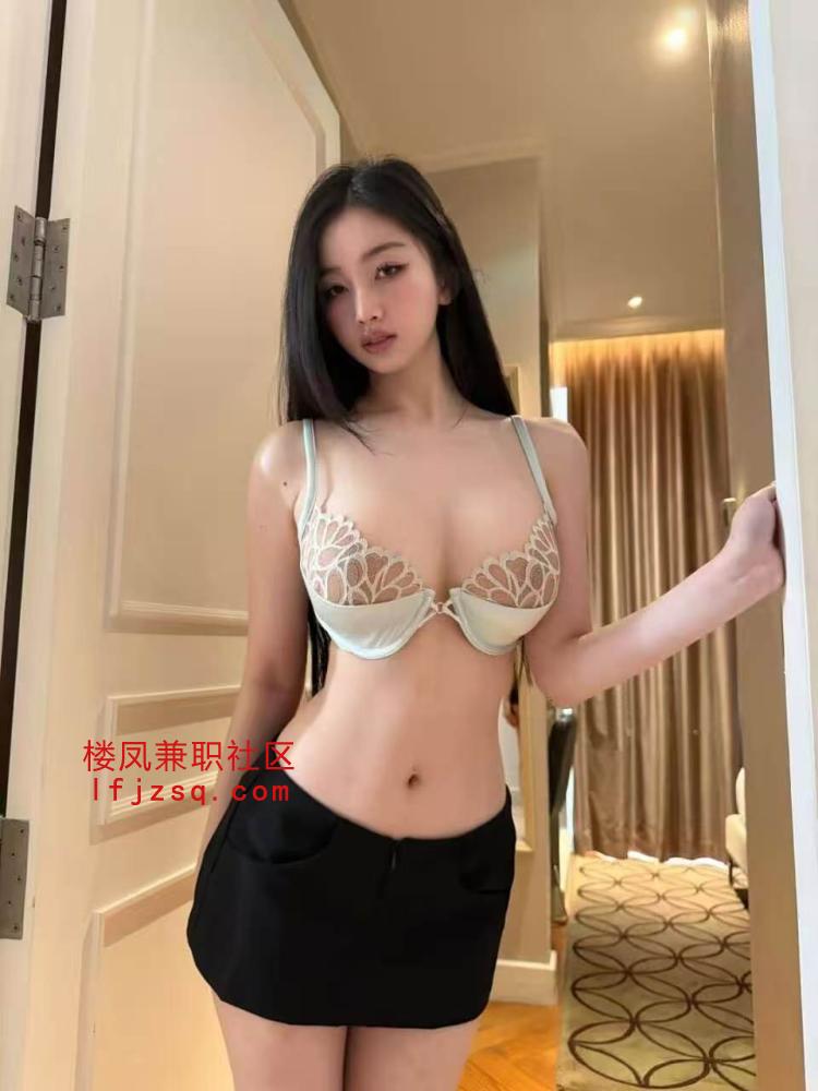 温柔听话小嫩妹超骚