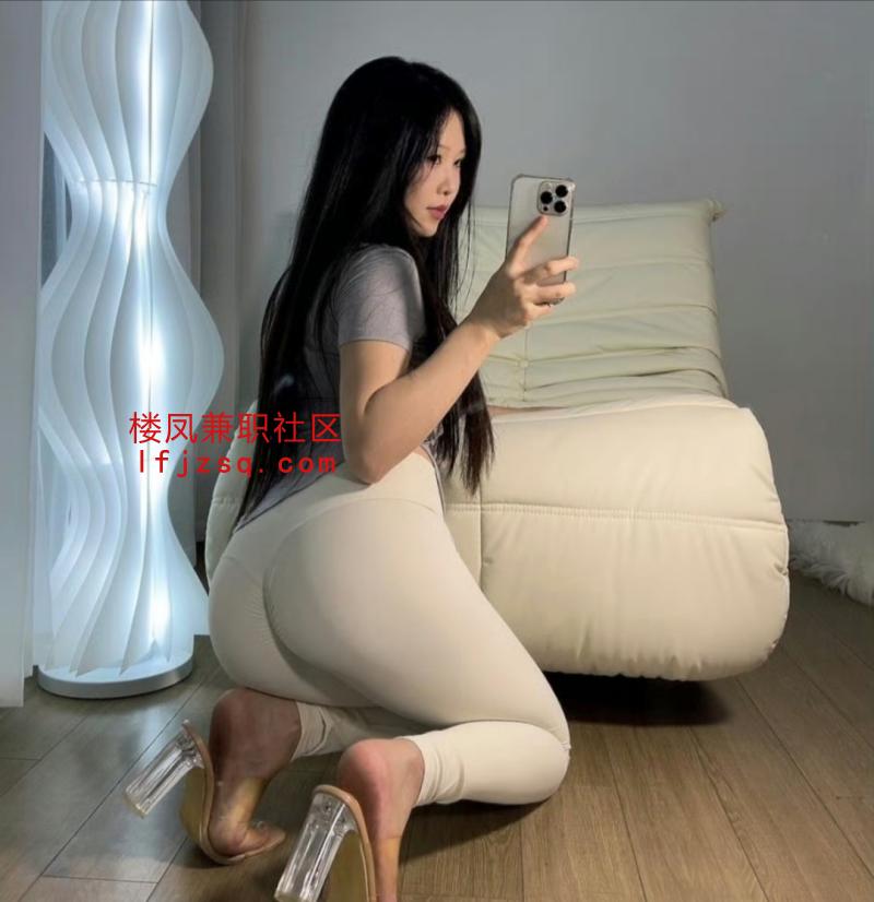 年轻漂亮小白 鲜嫩多汁