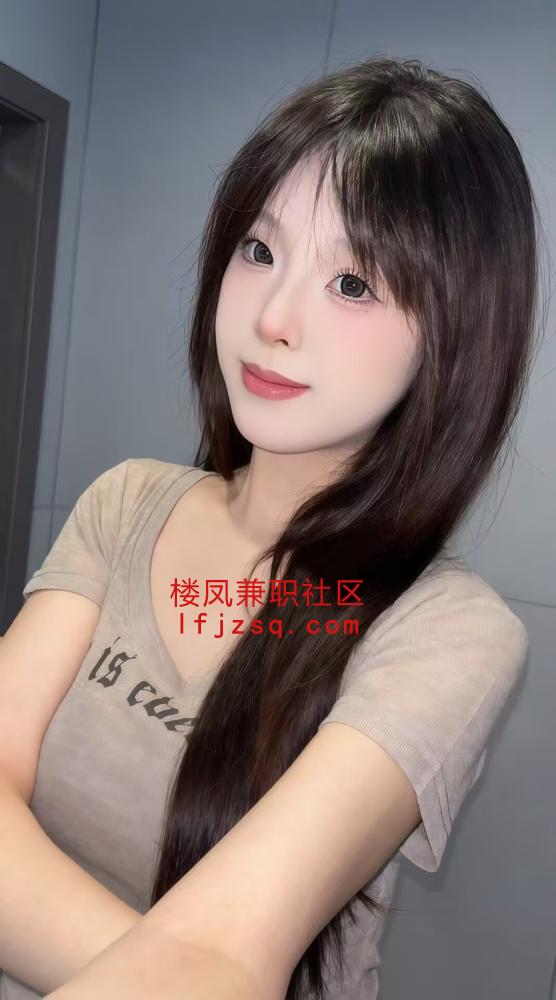 腿长胸大身材好粉嫩多水
