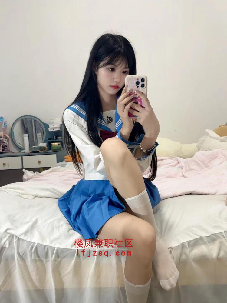 水超多的兼职小妹