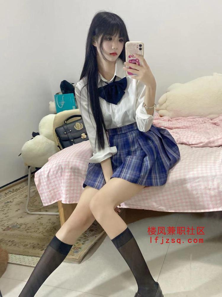 水超多的兼职小妹