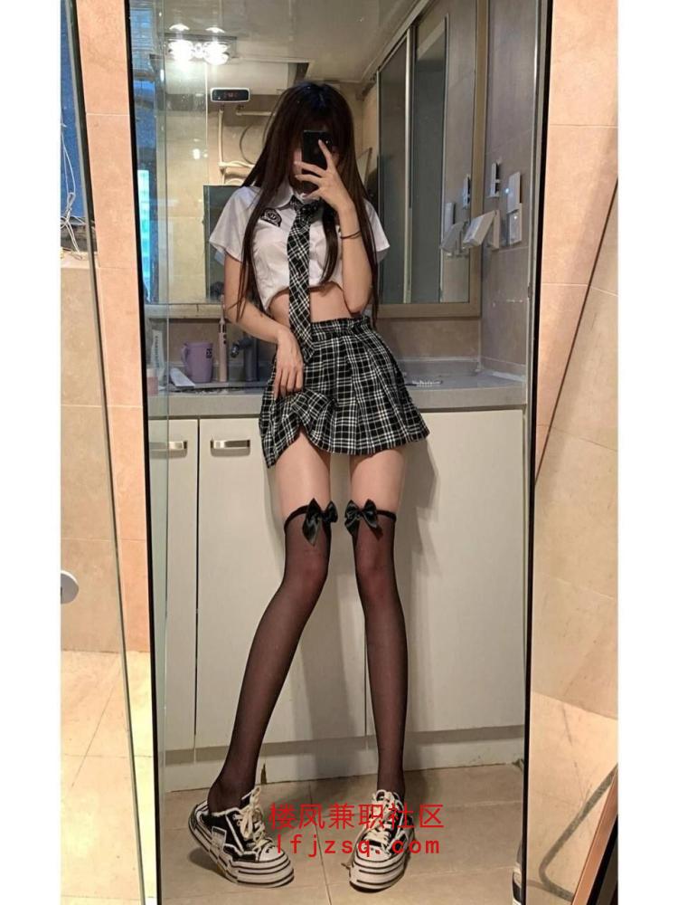 鄂厄多斯极品小妹（性欲大没见过这么多水的）