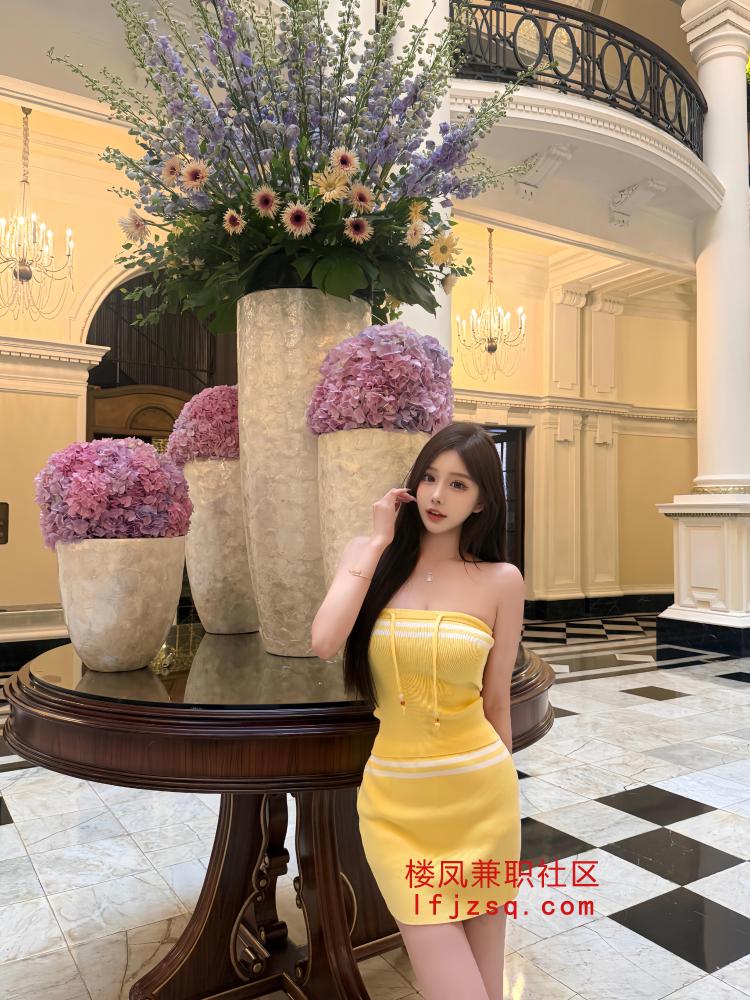 极品嫩妹敏感小鲍姿势配合如初恋输出爽爽