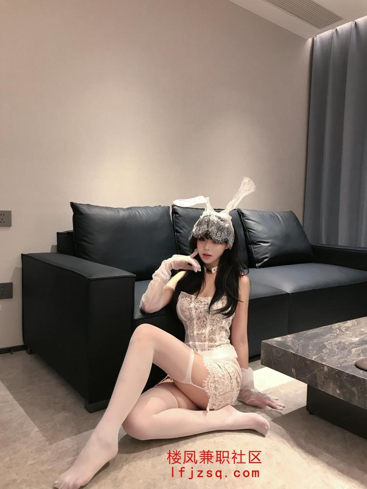 义乌兔女郎学妹紧致多汁胸大性欲强敏感易高潮