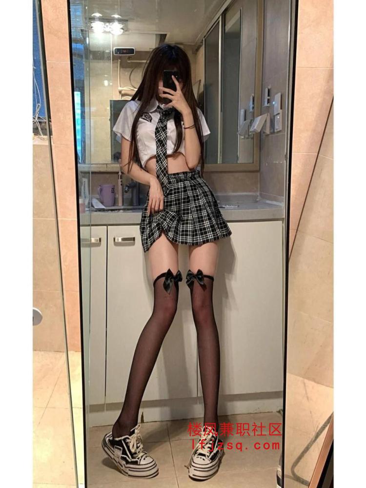 中山紧致小粉学生妹