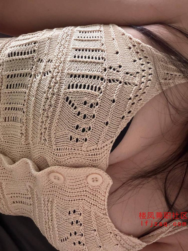 佛山床上淫语风骚年轻听话妹