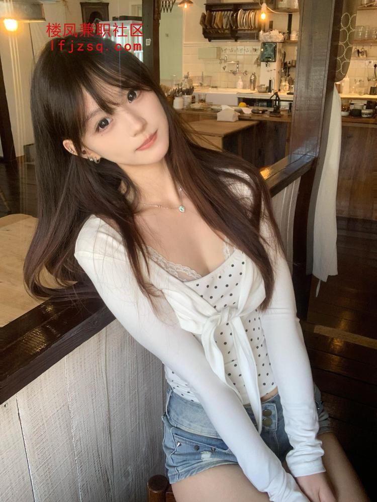 模特身材性感长腿美女