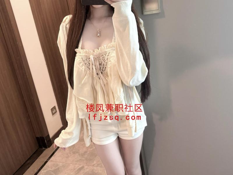 大连00后兼职嫩妹粉嫩水多乖巧懂事