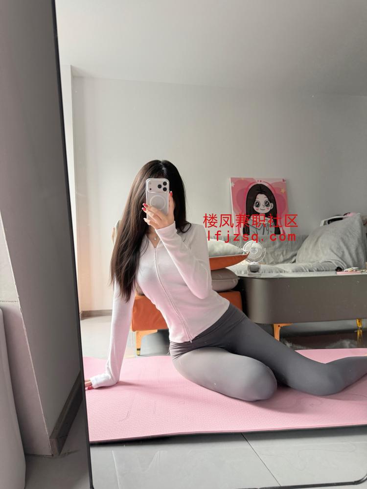 深圳性感白虎丝袜妹妹