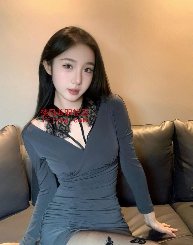 清纯可爱大胸刚下海嫩妹