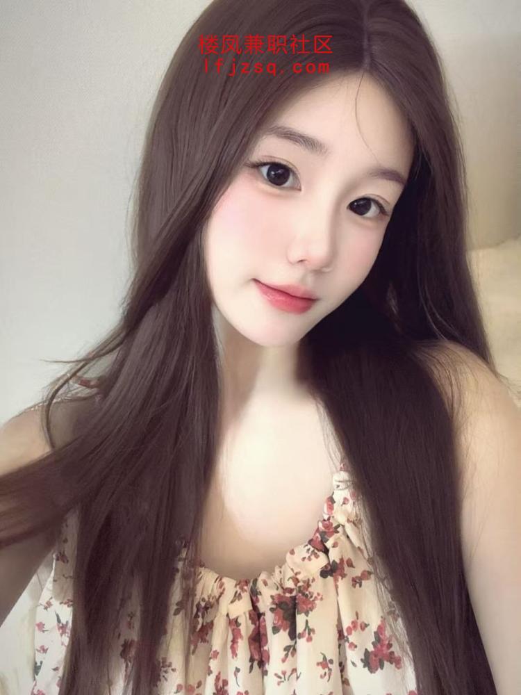 镇江性感外围妹子肤白貌美