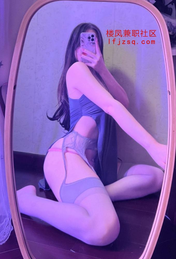 包头居家调教妙龄少女粉嫩迷人身材