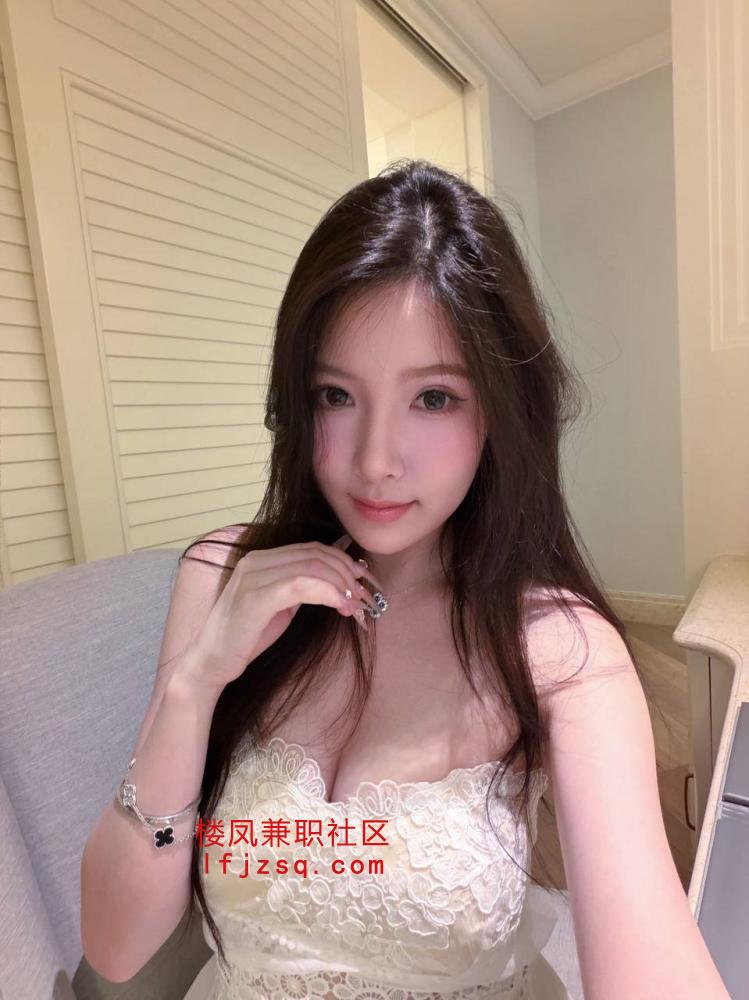 南开区兼职丰满巨乳骚货