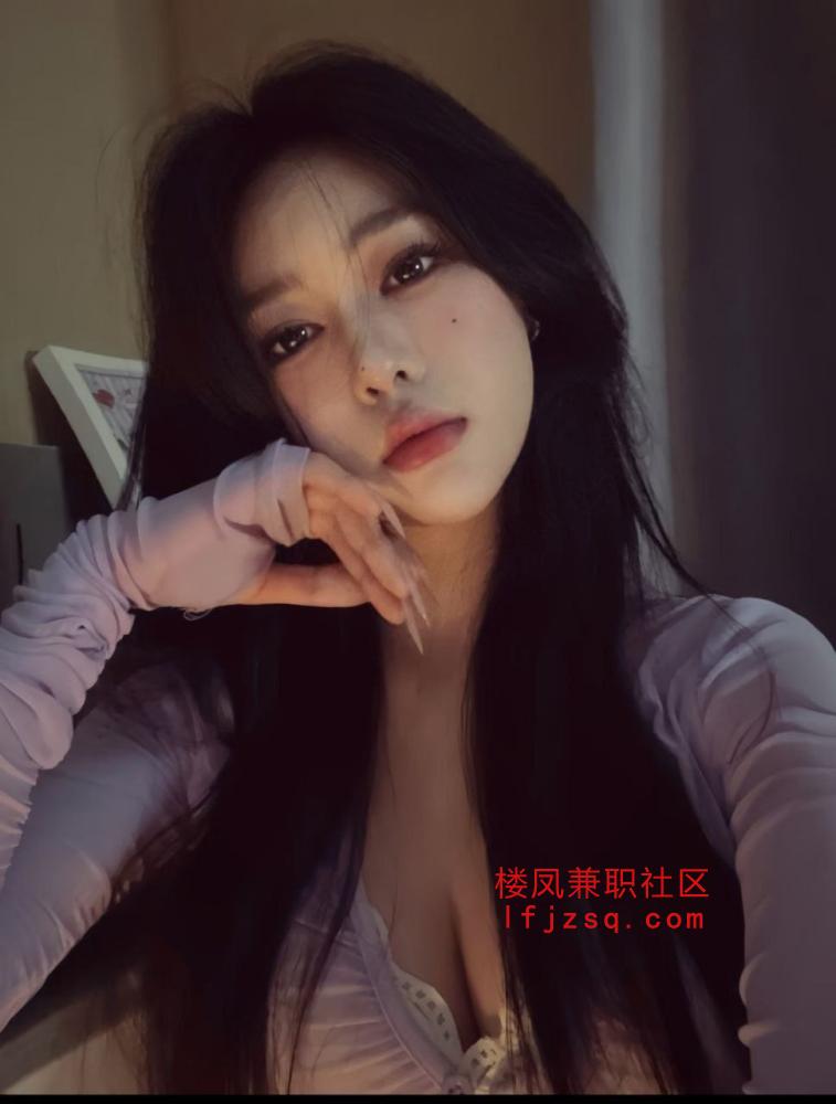 吉安大长腿细腰妹妹 奶粉嫩的