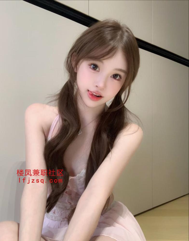 天津性感小湿妹嫩穴喷泉很撩人