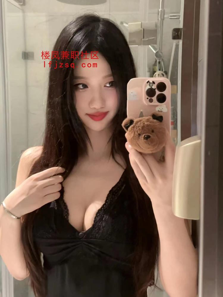 可咸可舔大奶诱惑