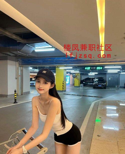 高颜值身材好粉嫩多汁小姐姐