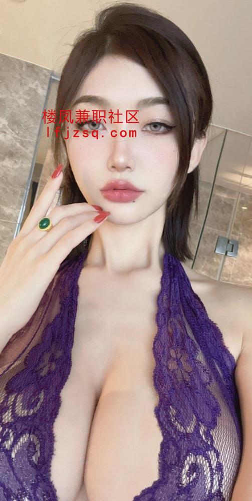 肤白大屁股马达臀姐姐