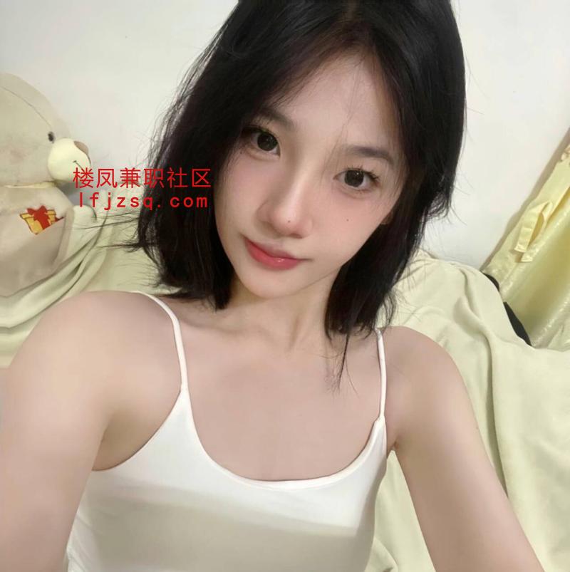 校外兼职学妹小穴嘴巴都很紧